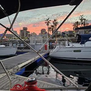  Bateau-hôtel Brego, Velero